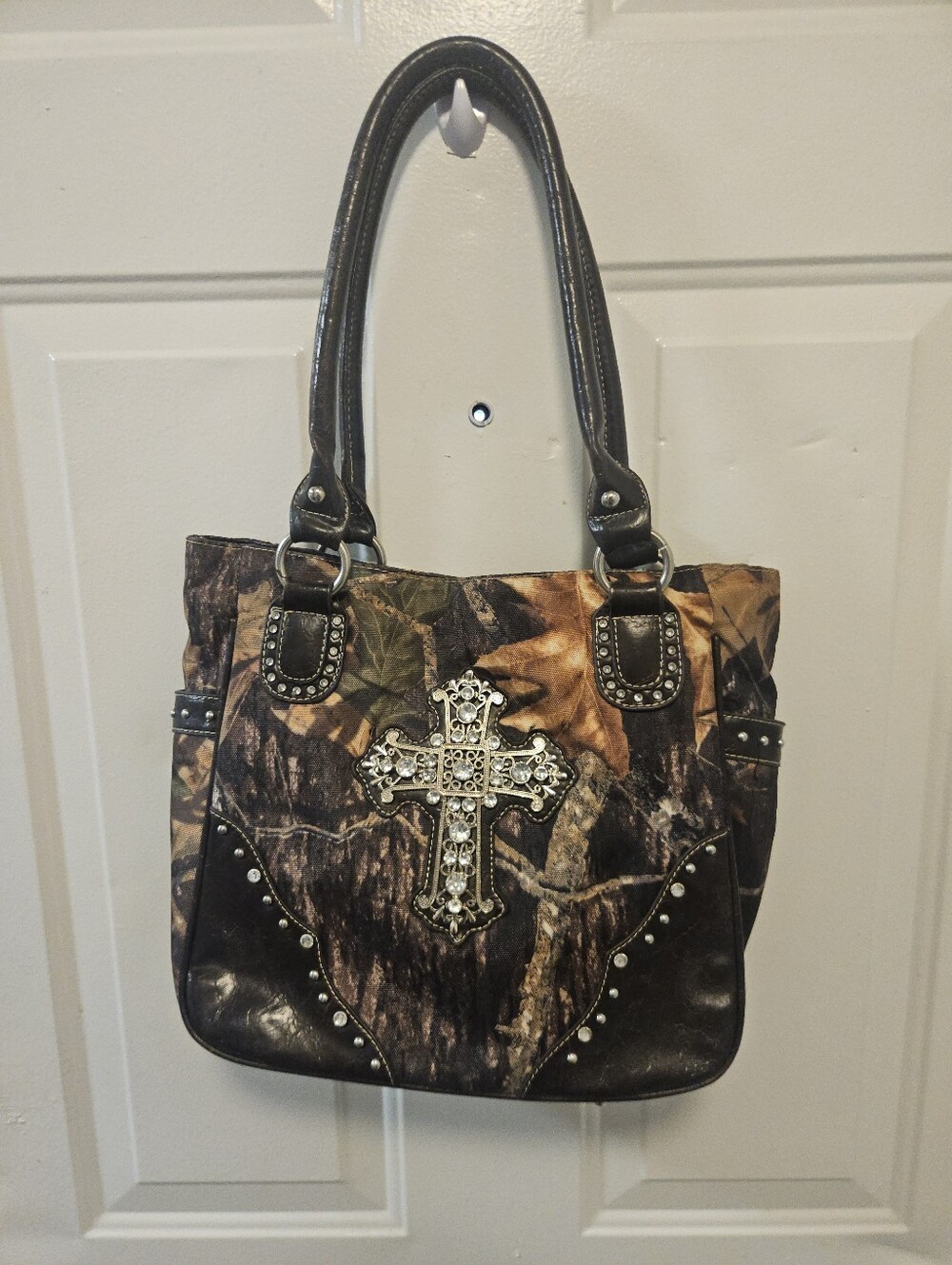 Country Road Jeweled Bling Cross Camouflage Canvas Bucket Purse